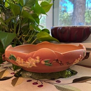 Roseville Apple Blossom Pink Ceramic Bowl 330-10